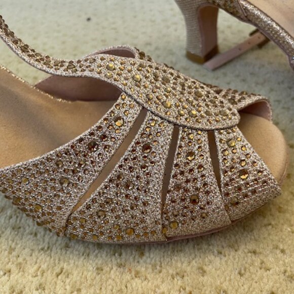 Glitzy Gold Ballroom Dancing shoes suede bottom - Picture 7 of 12